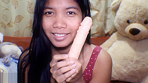 HD 16 week pregnant thai teen 18+ heather deep dido creamy squirt alone in the living room